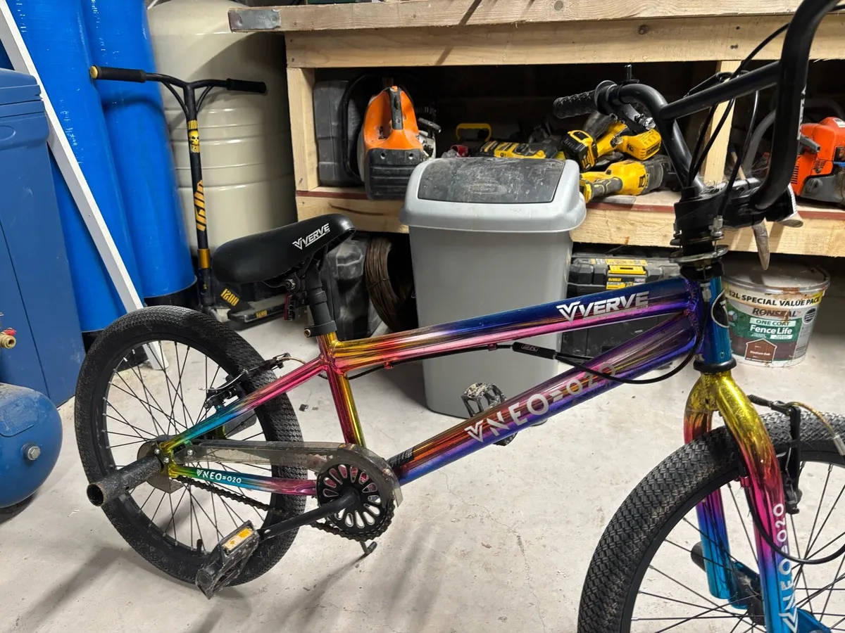 Kids bike - Image 1