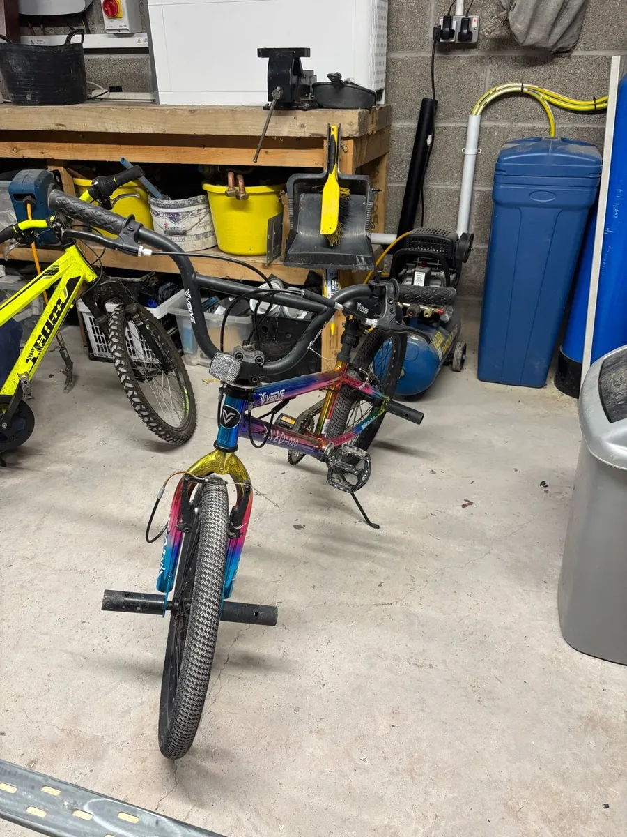 Kids bike - Image 2