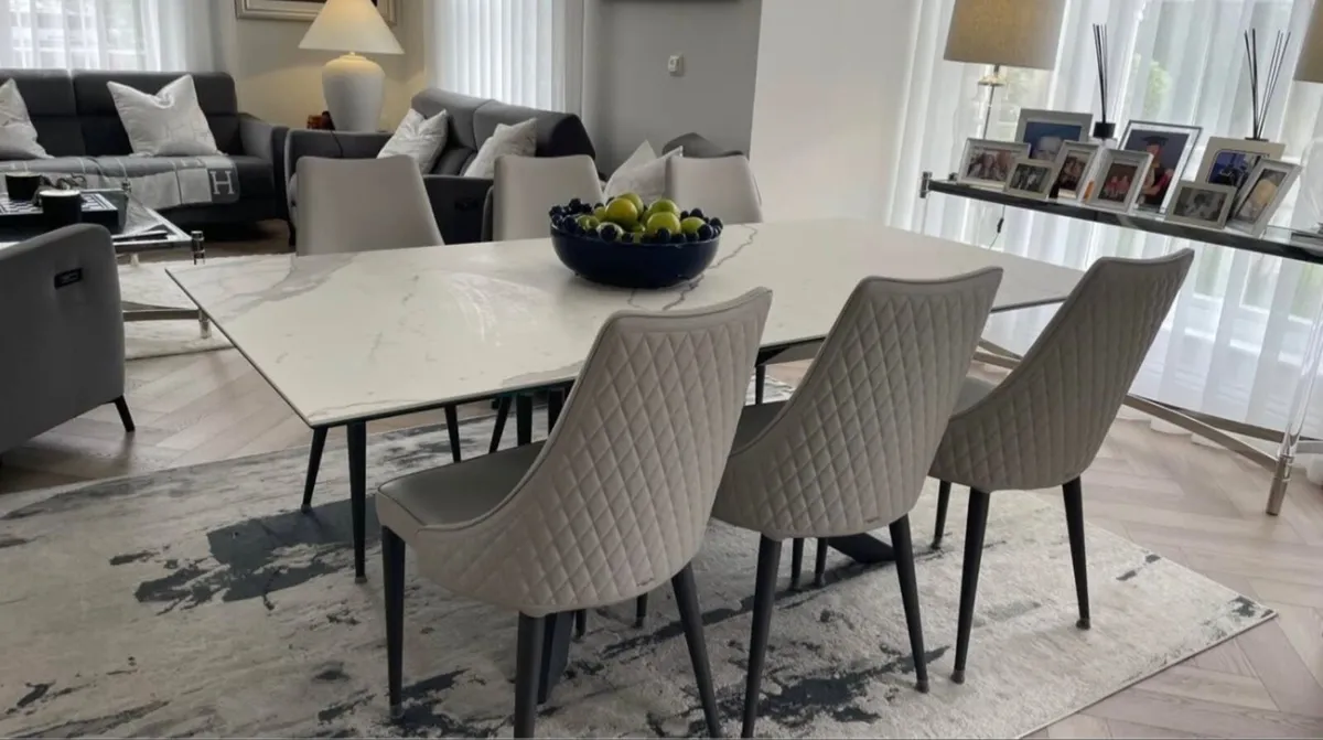 Dinning Table - Image 2