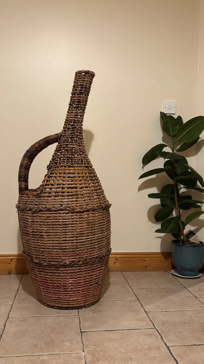 Decorative basket - Image 3