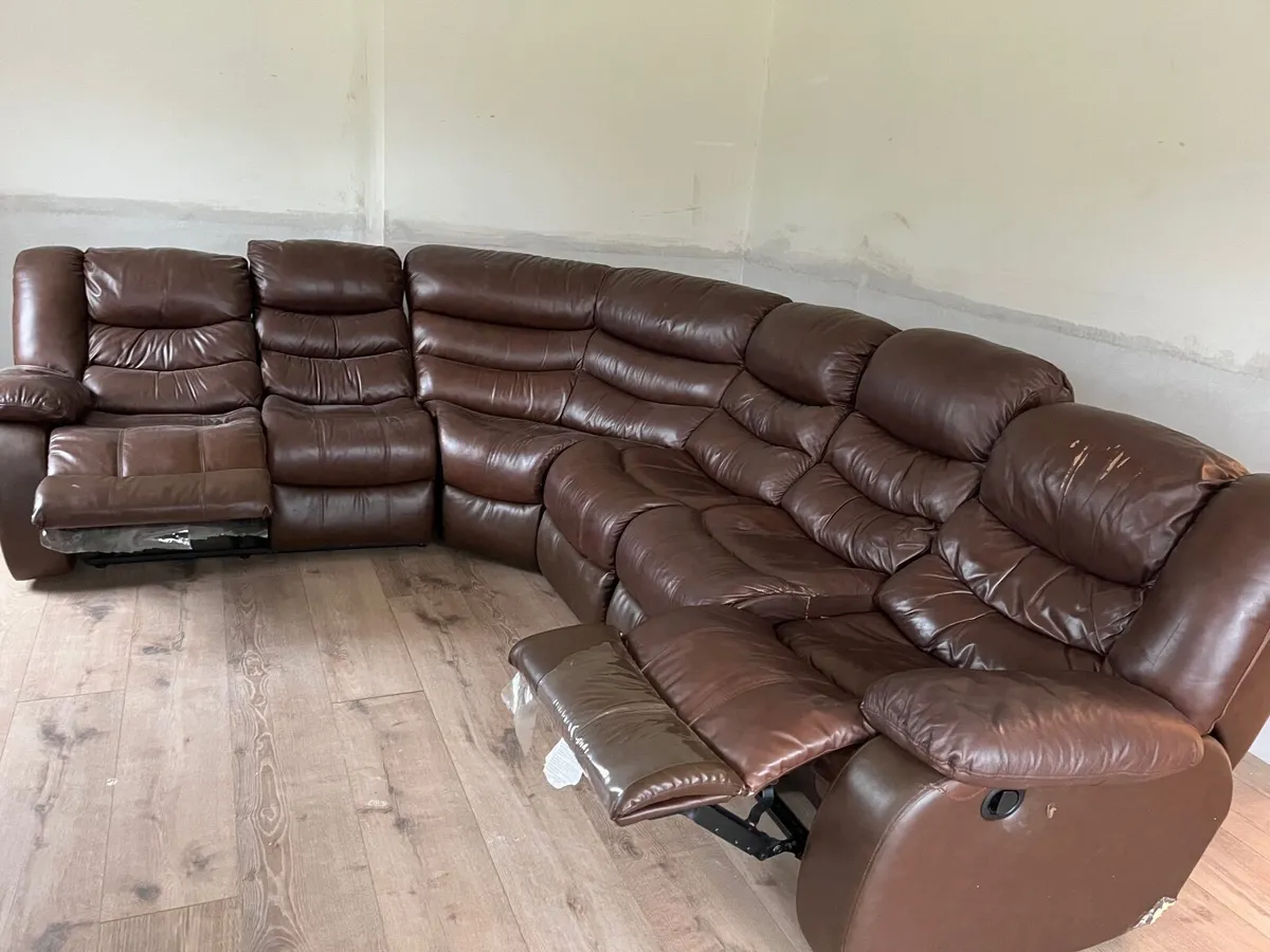 Brown Corner Reclining Sofa – €200 - Image 4