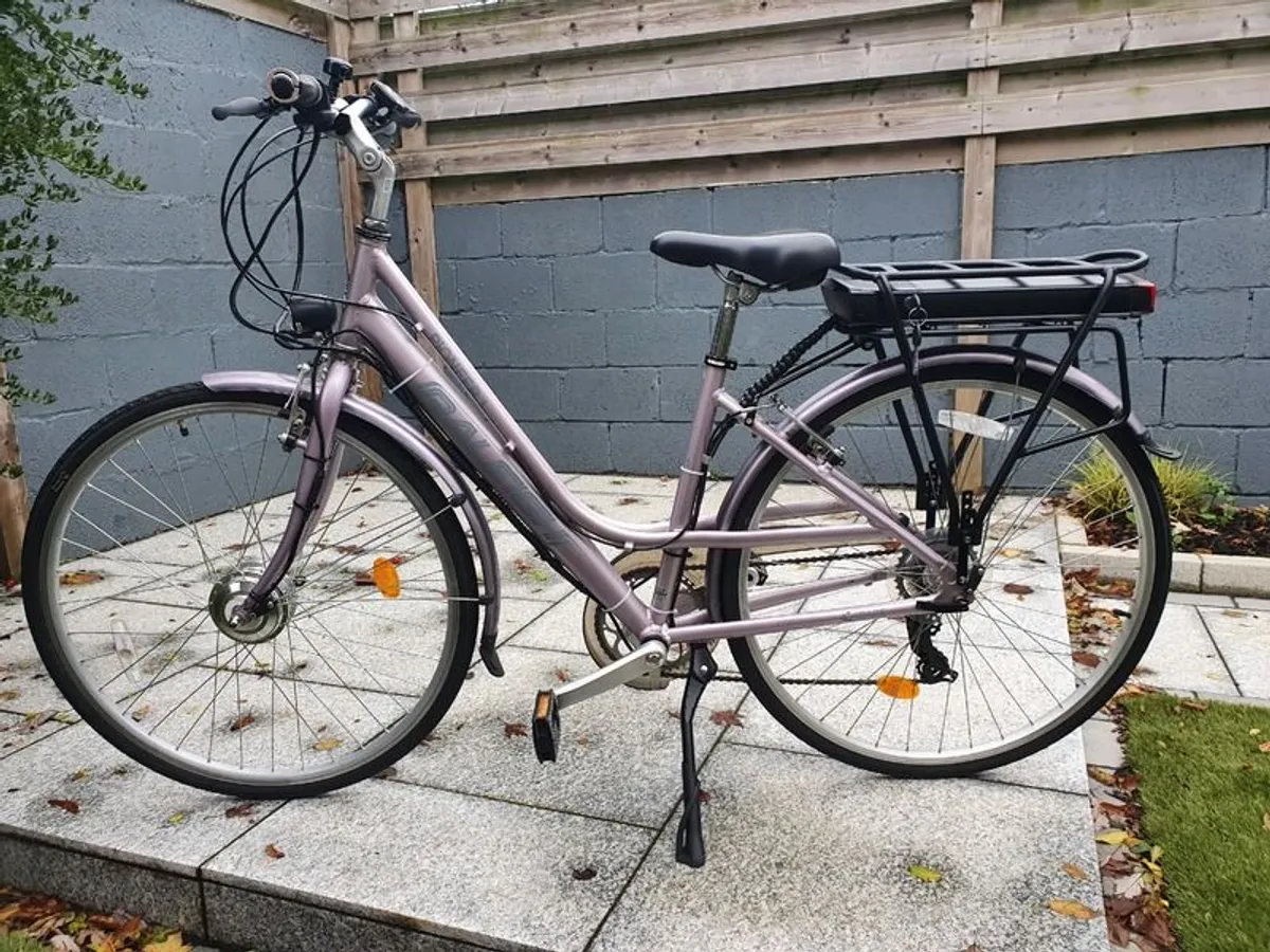 Ladies Bike - Image 2