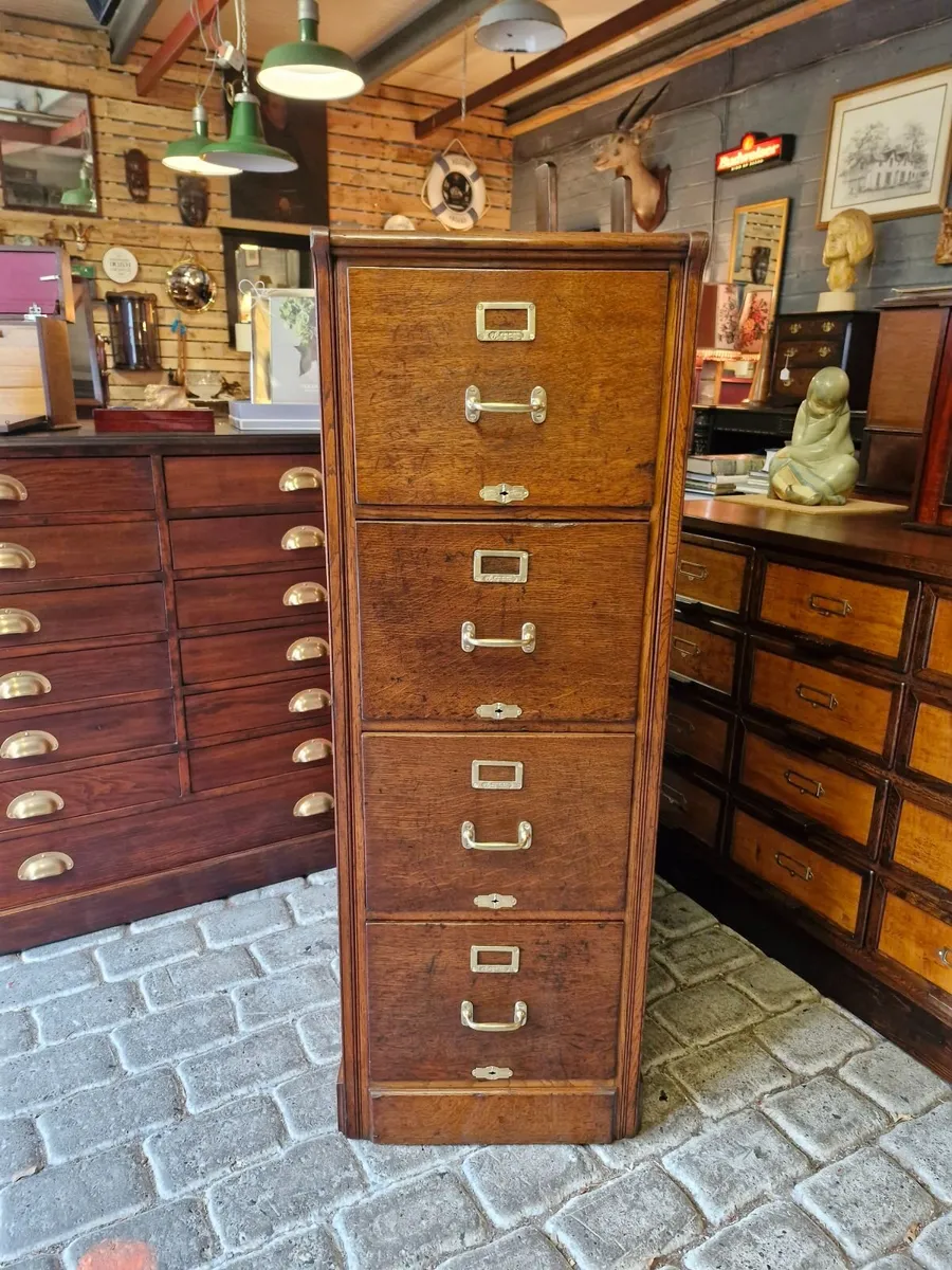 Cabinet - Image 3