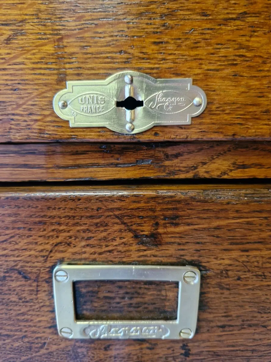 Cabinet - Image 4