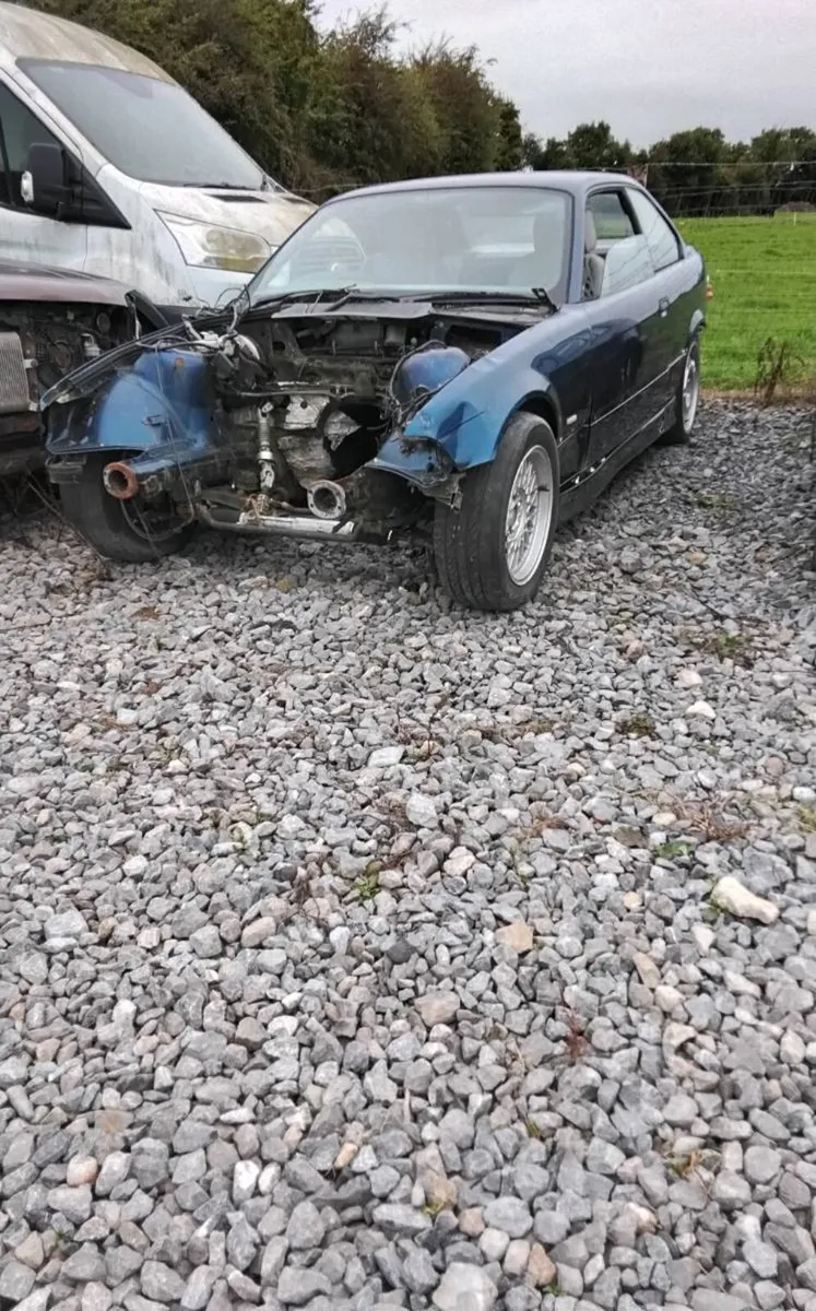 BMW e36 - Image 1