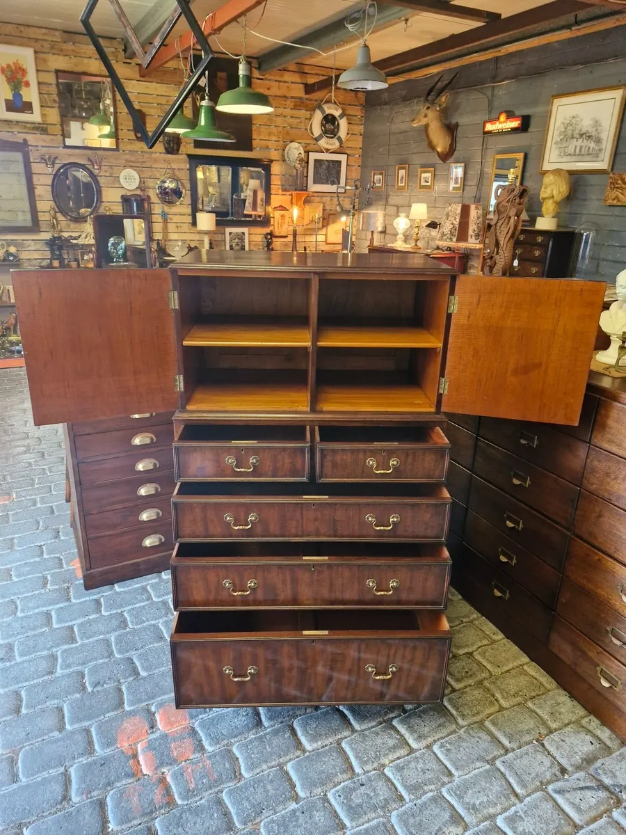Chest - Image 2