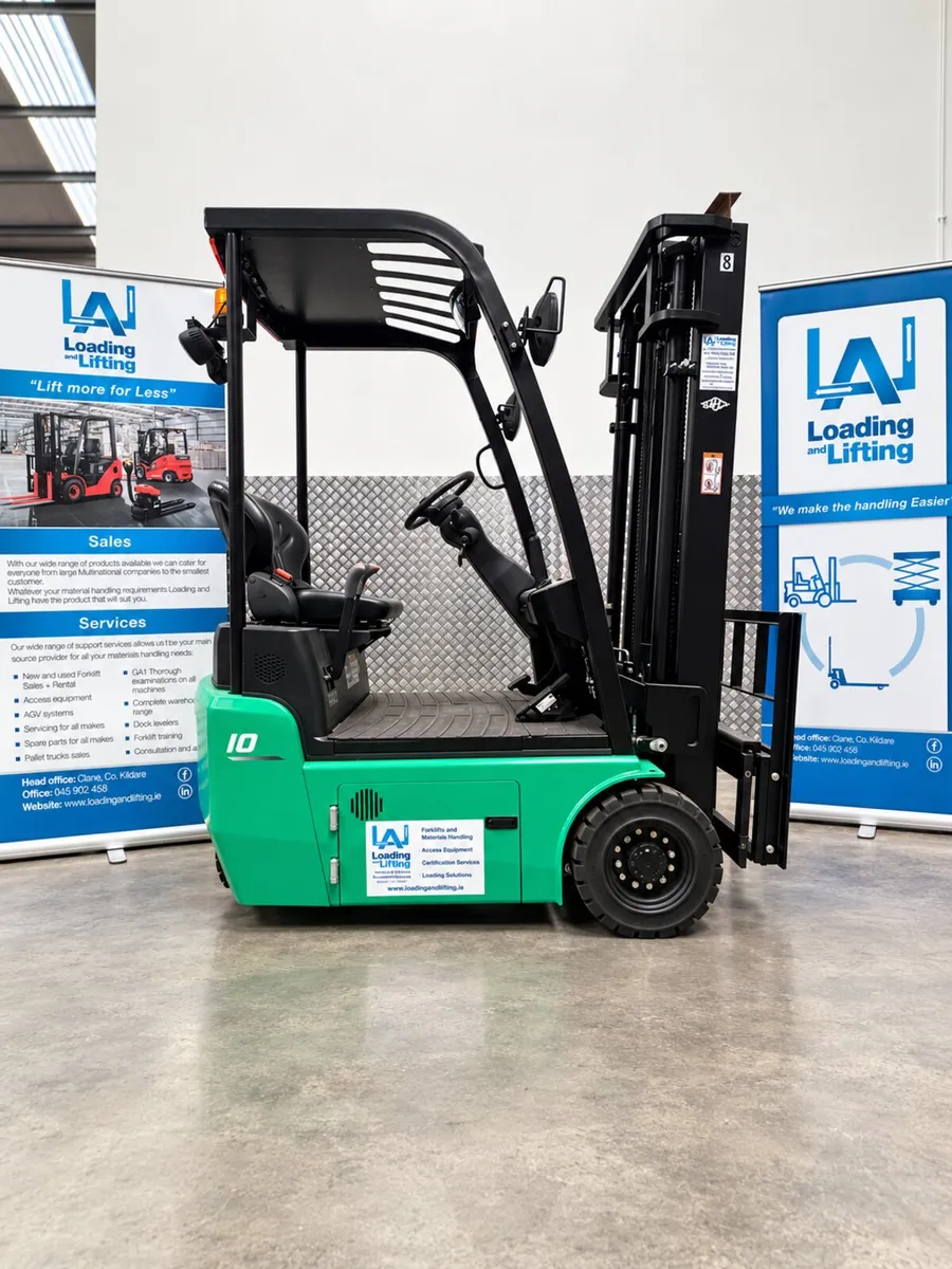 Electric Forklift - Image 1