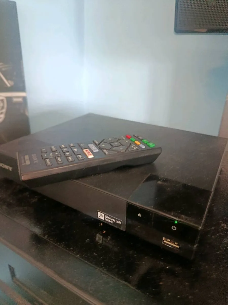 Sony dvd player and remote BARGAIN - Image 2