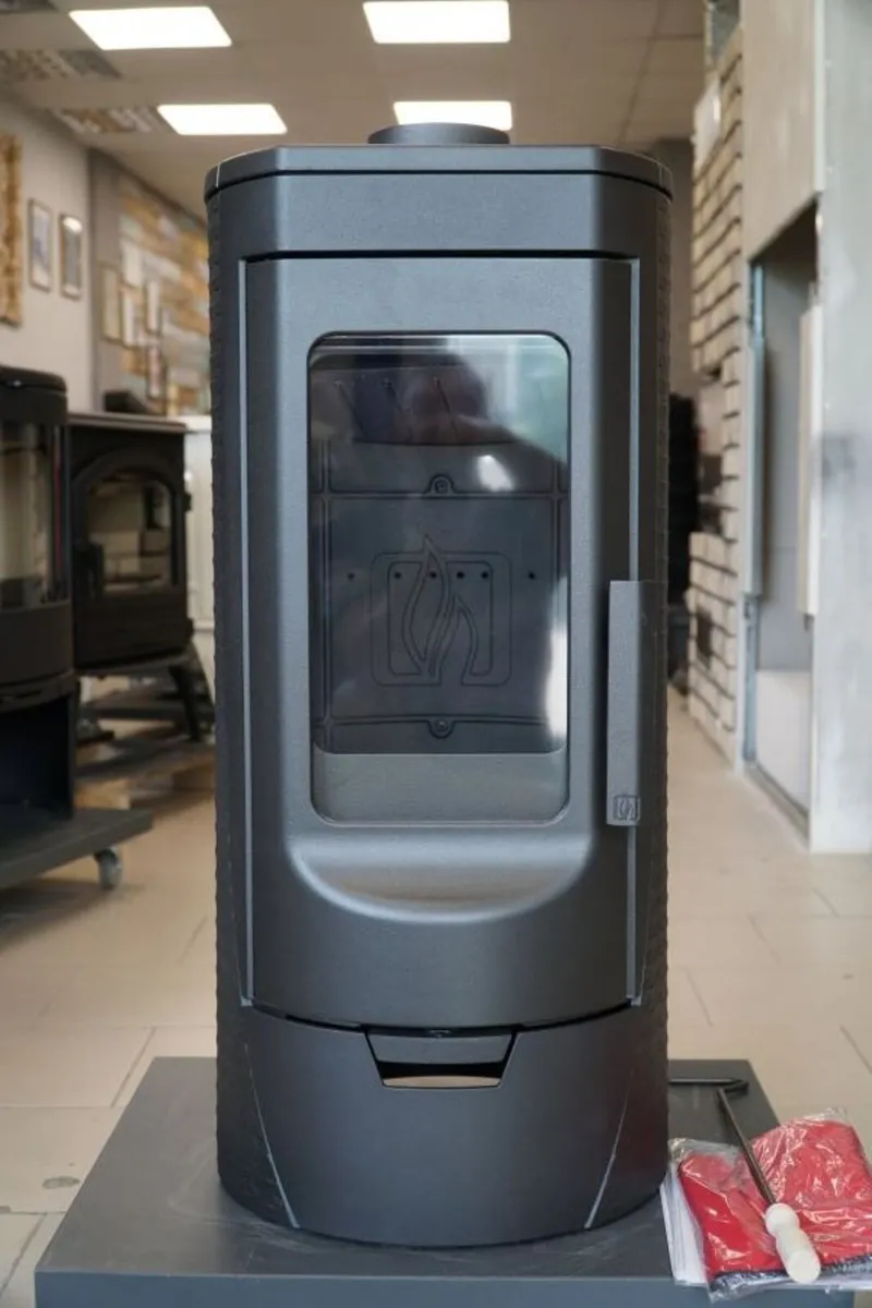 CAST IRON STOVE Made in Italy - Image 3