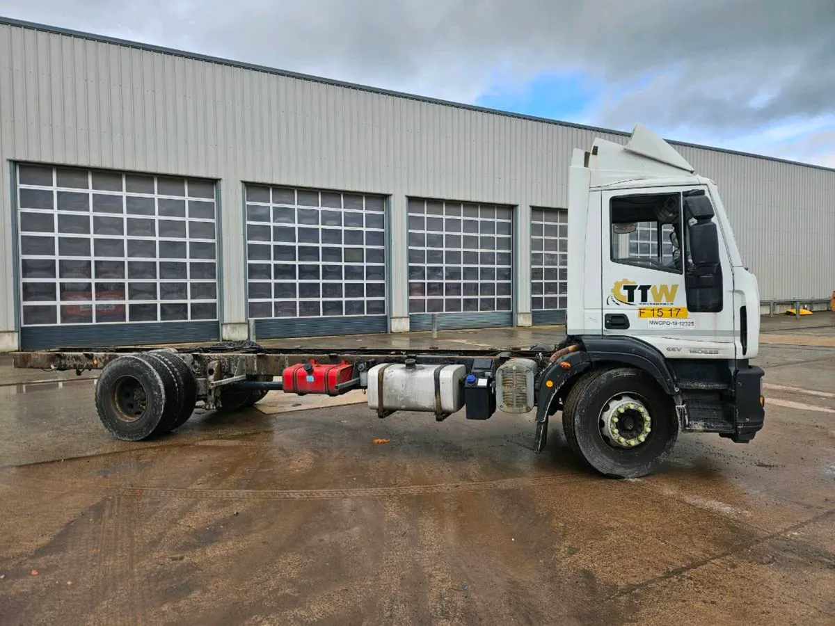 2013 Iveco Cargo 180E25 - Image 2