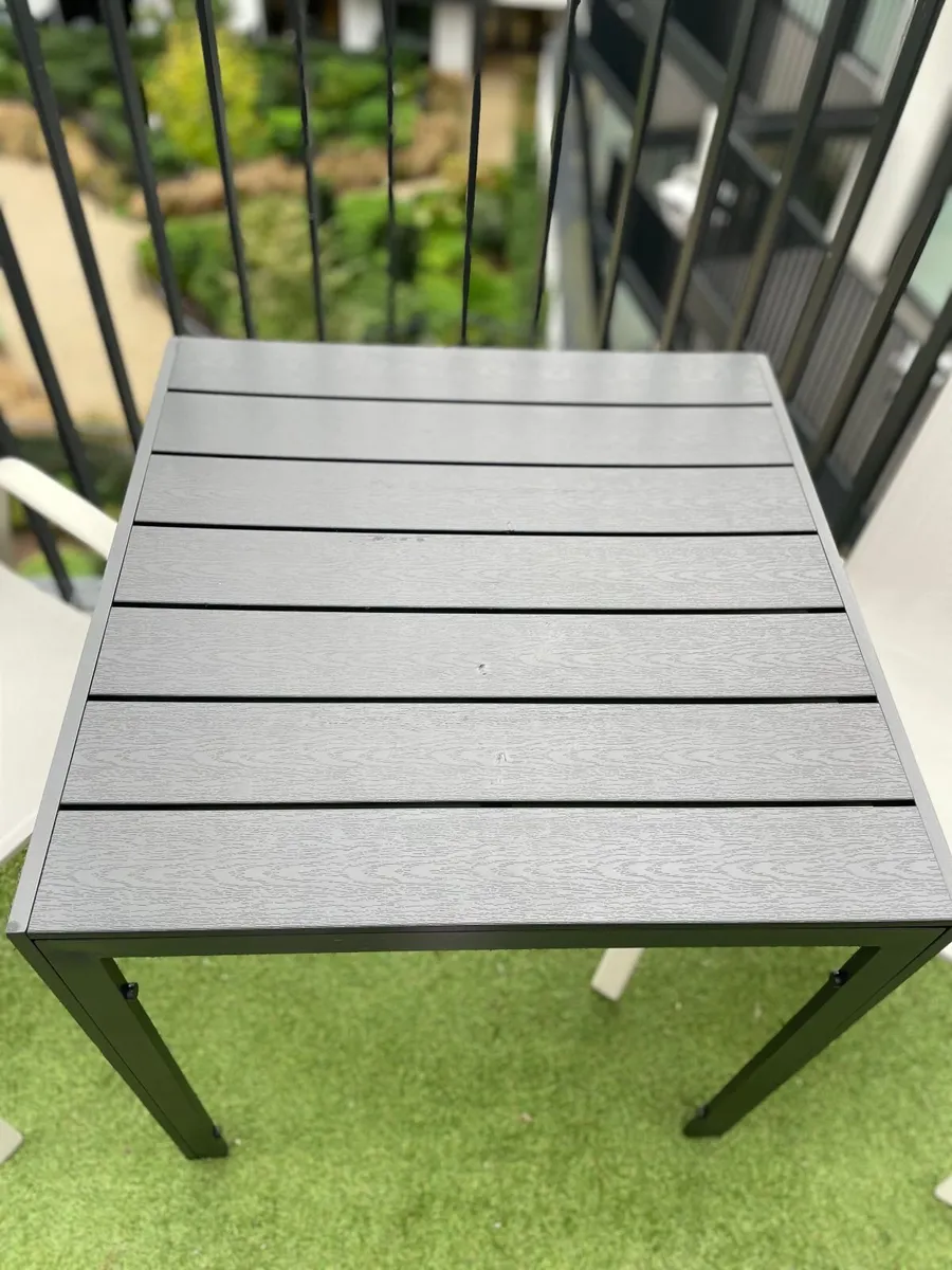 Balcony/Garden set: 2 chair & a table - Image 4