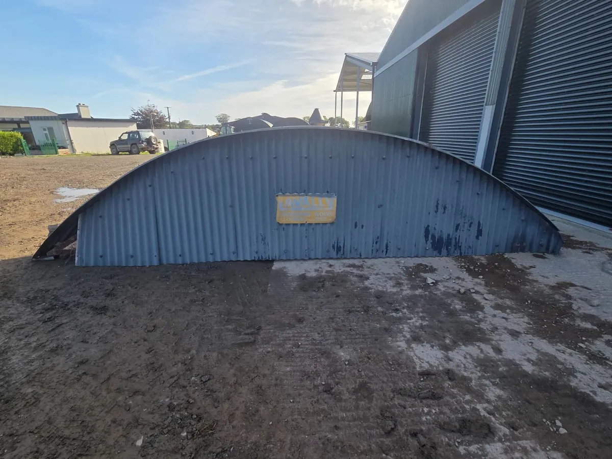 Round Roof Shed - Image 1