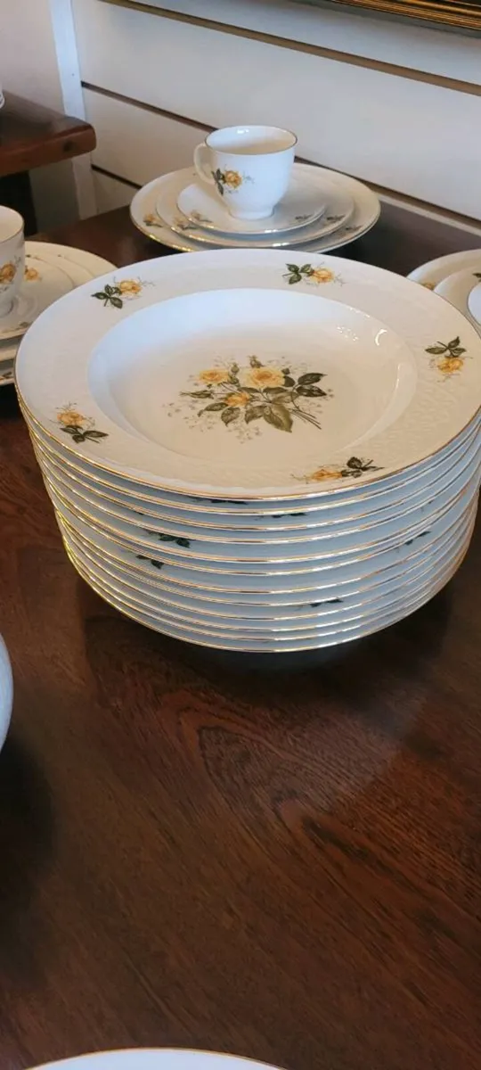 Dinner set Bawaria for 12 person. 70 pices. - Image 4