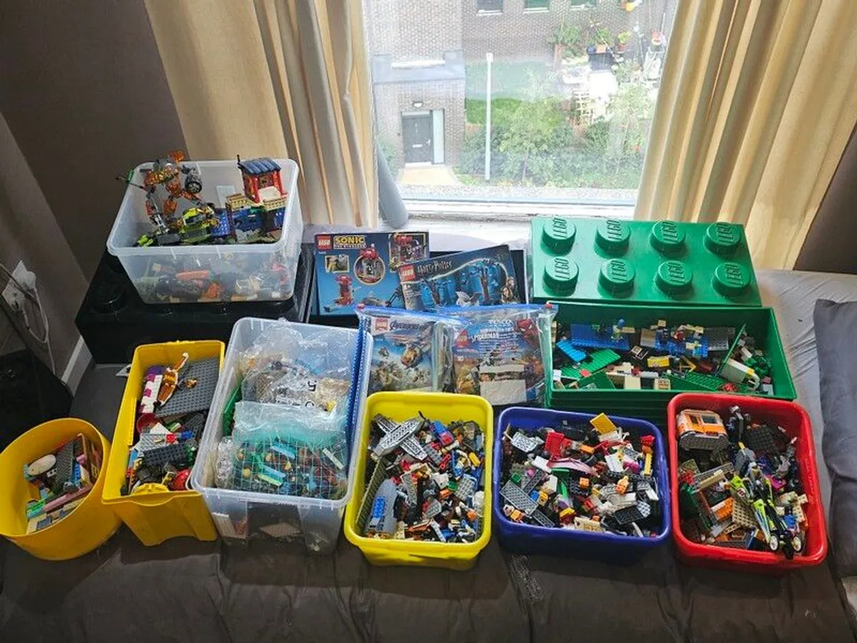 lego bundle and storage boxes - Image 4