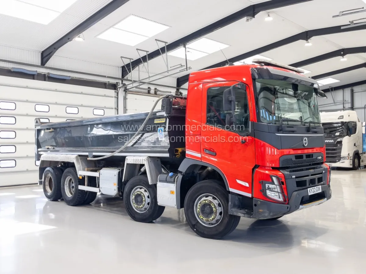2022 VOLVO FMX 420 TIPPER - Image 3