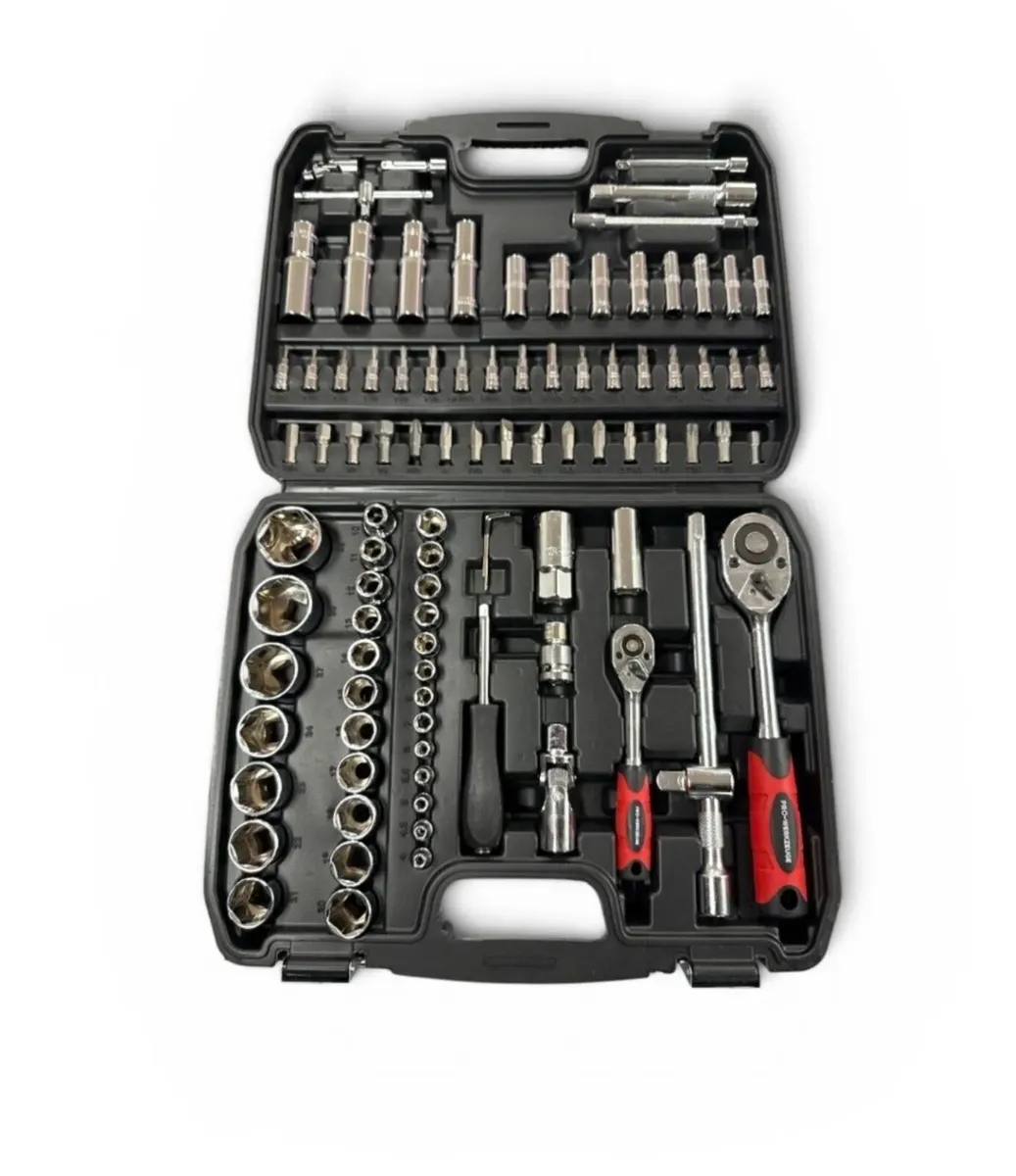 Brand New 100Pc 1/4” & 1/2” Socket Set - Image 1