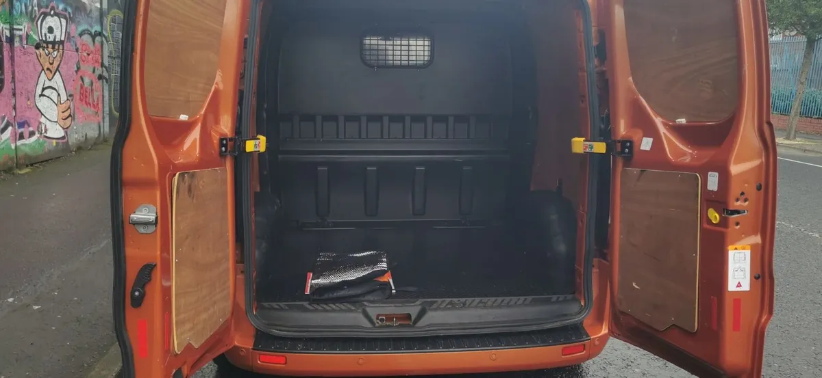 Ford transit custom crew - Image 4