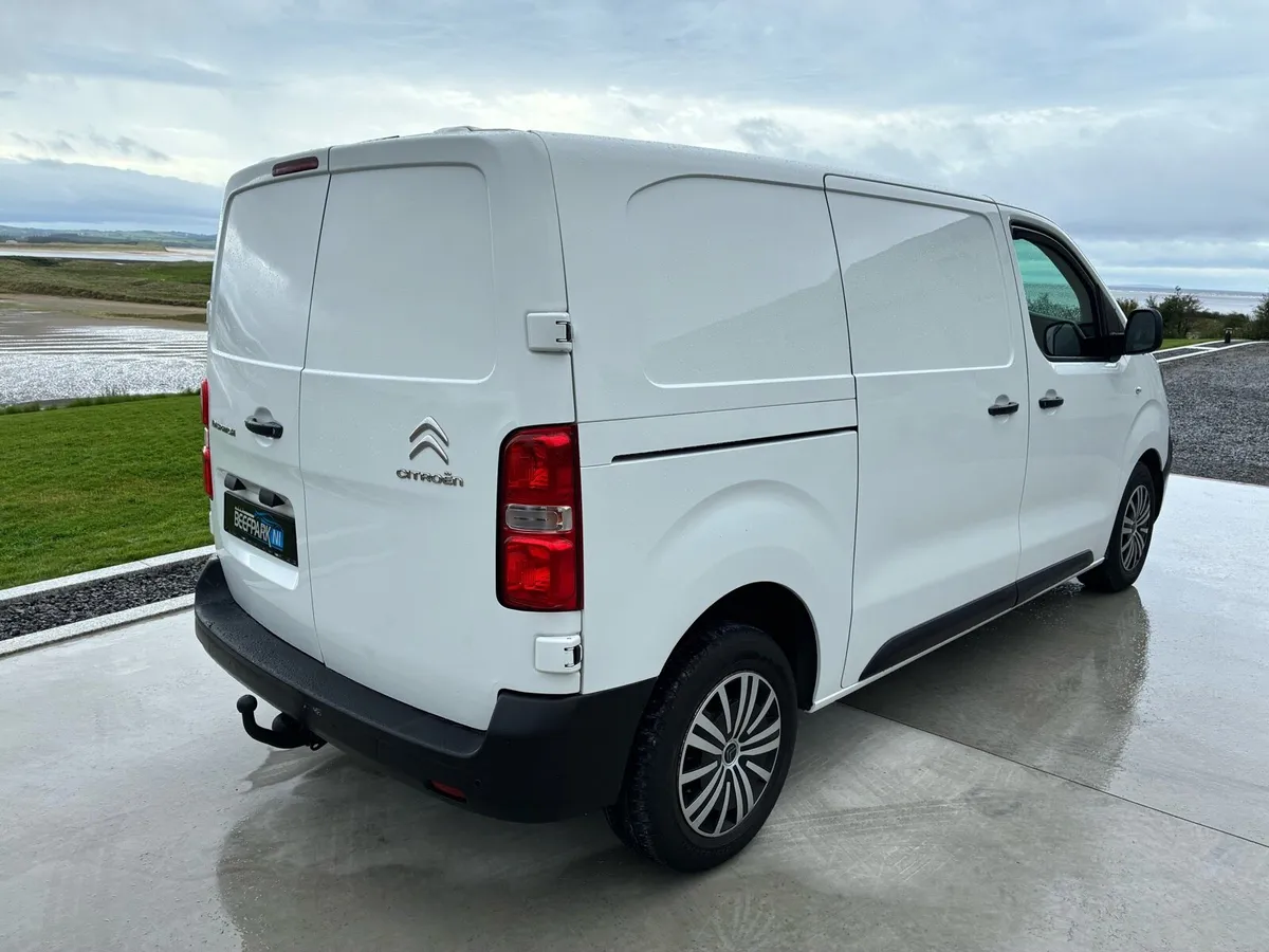 2019 Citroen Dispatch 2.0 (120 Bhp)MWB - Image 3