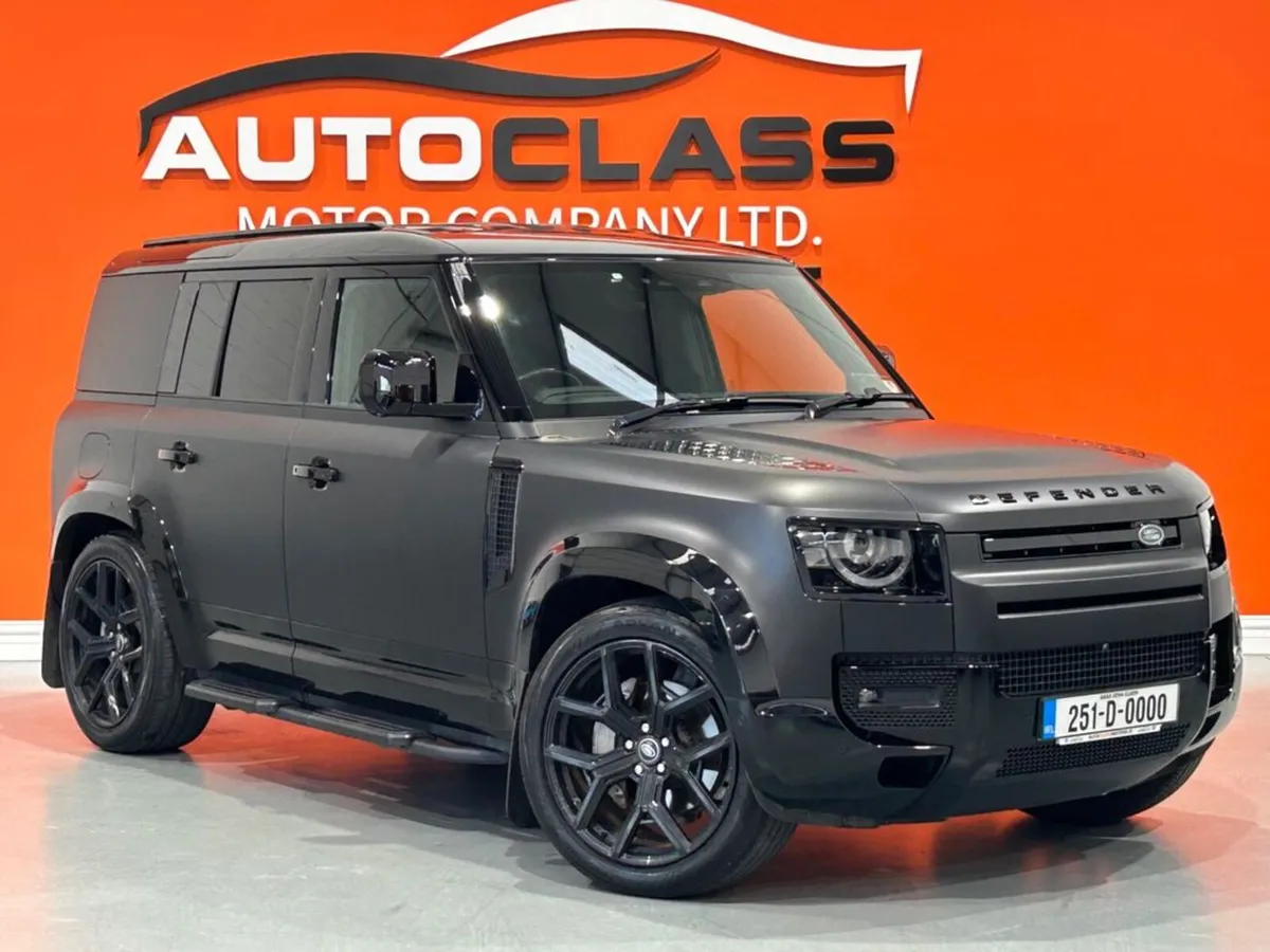 Land Rover Defender 110 3.0D Hard TOP X D - Image 3