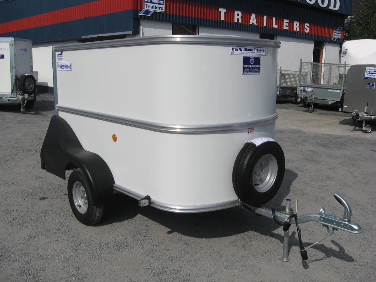 T842060 New BV64 6' x 4' x 45'' Ifor Williams xxx