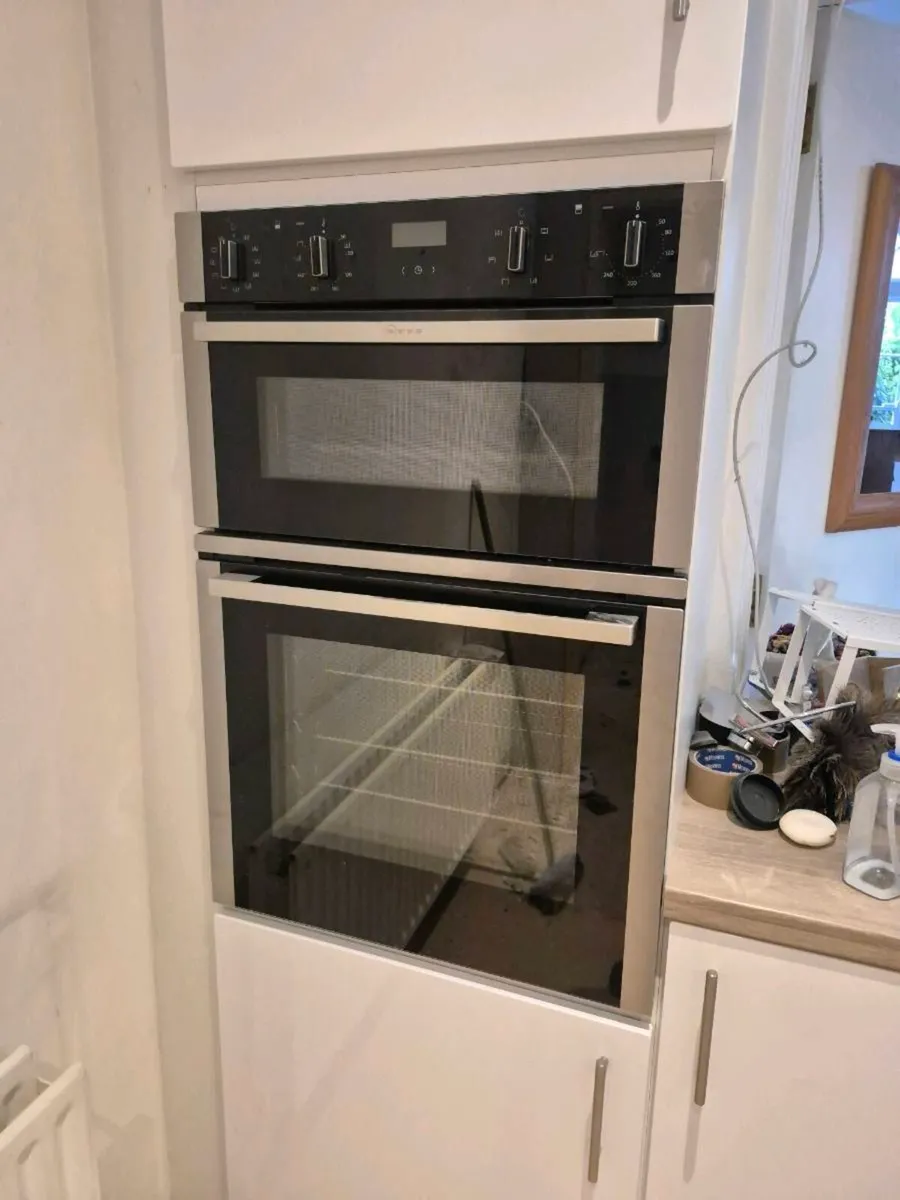 NEFF oven with built-in grill plus Electric hob - Image 1