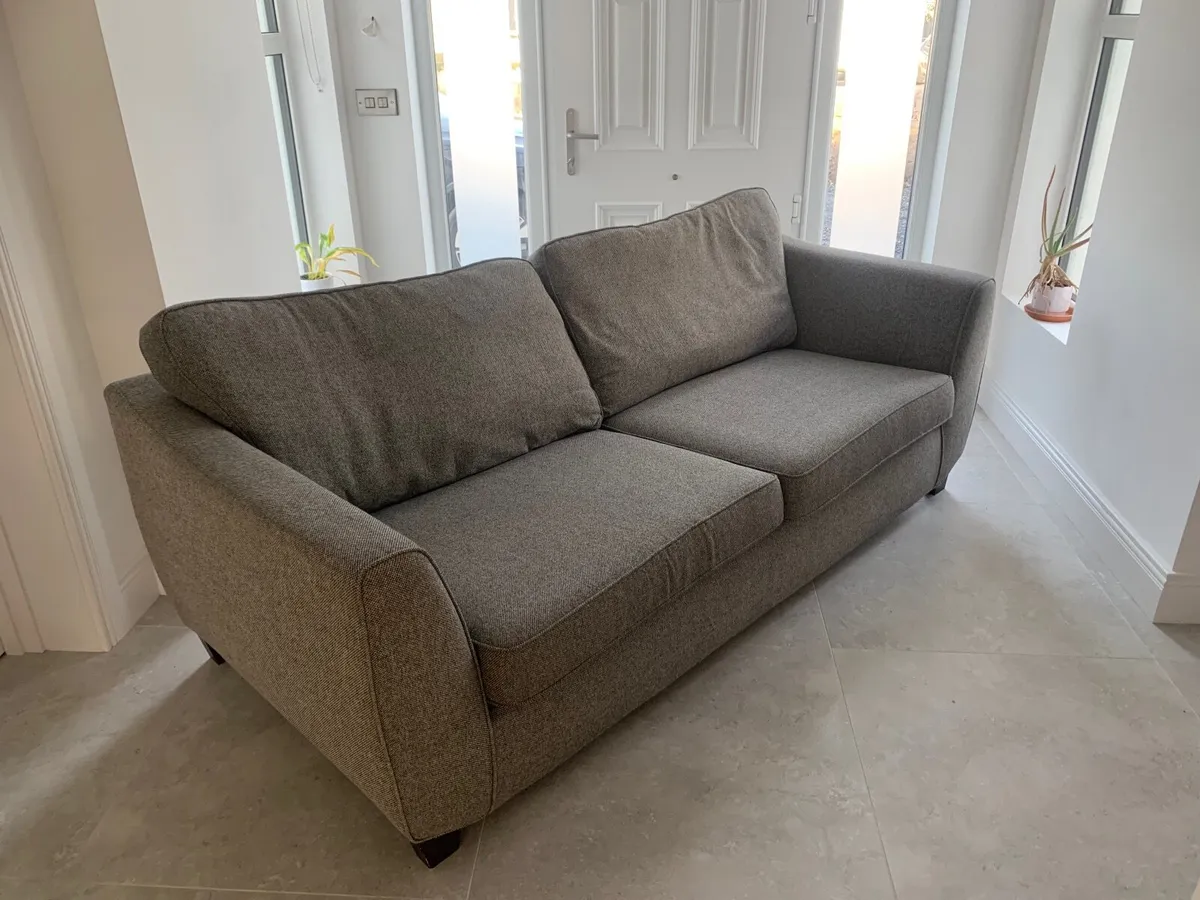 Couch - Image 1