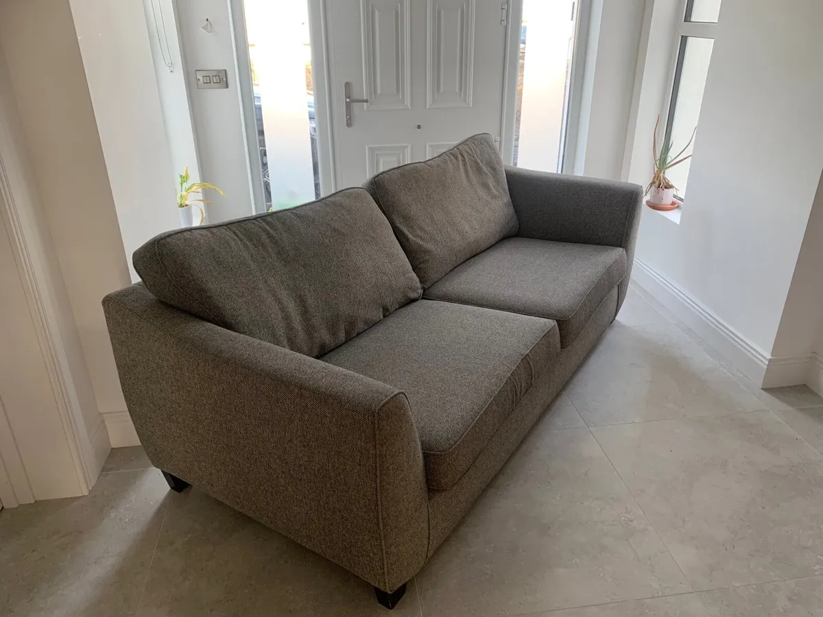 Couch - Image 3