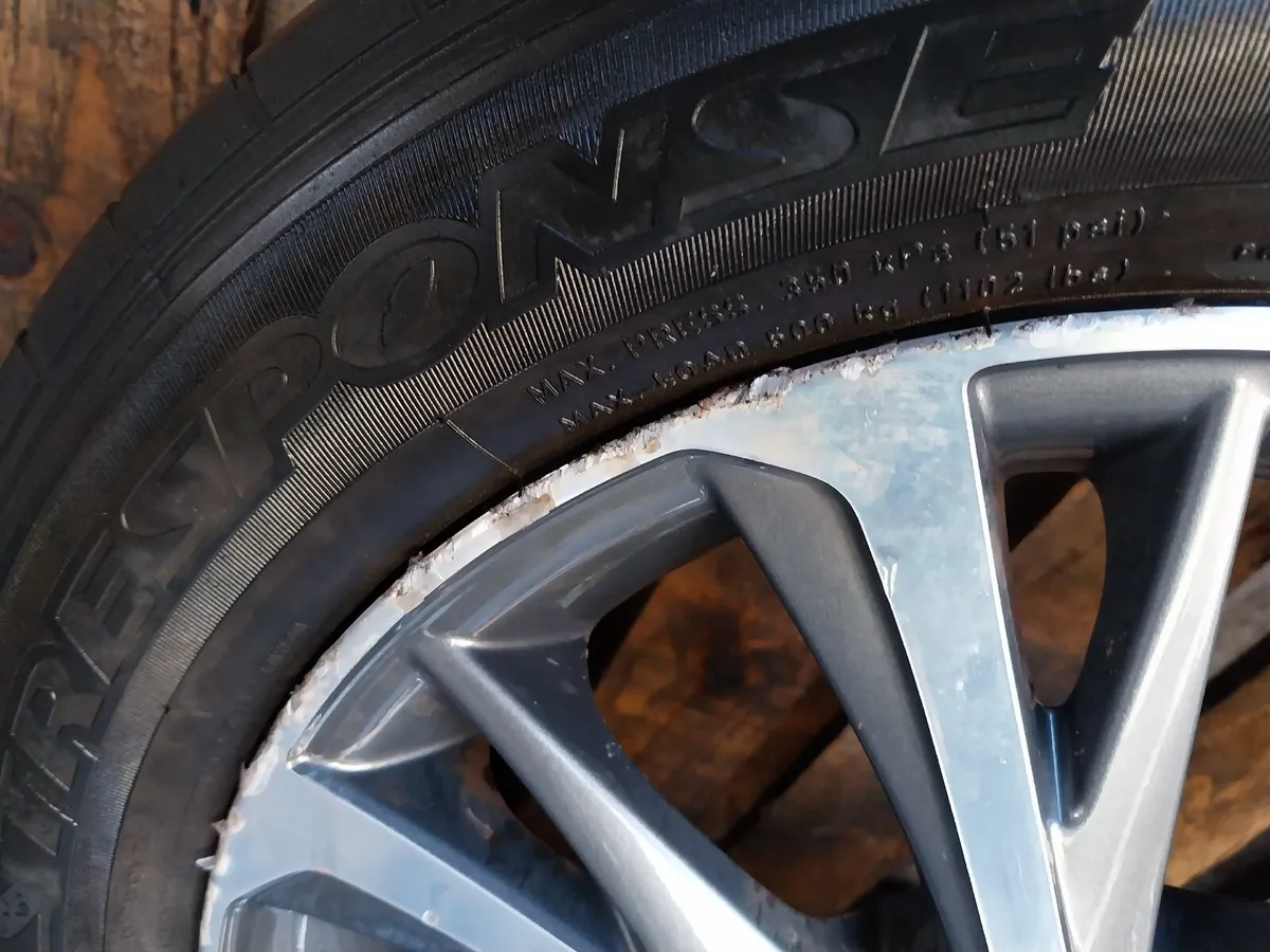 2020 Toyota Yaris 15" Alloy Wheels Set 175/65/R15 - Image 4