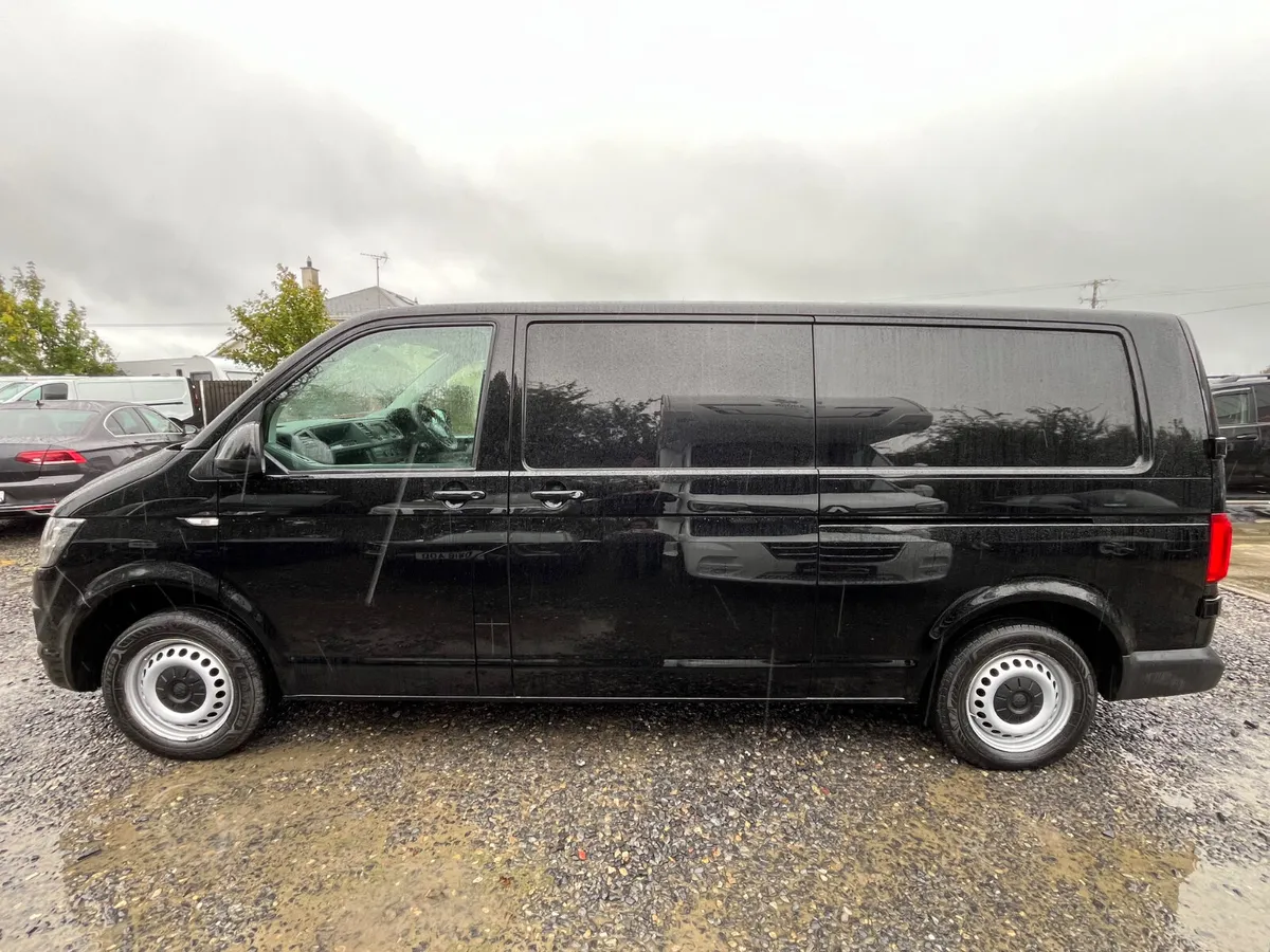 2020 VW TRANSPORTER 2.0 LWB A/C - Image 4