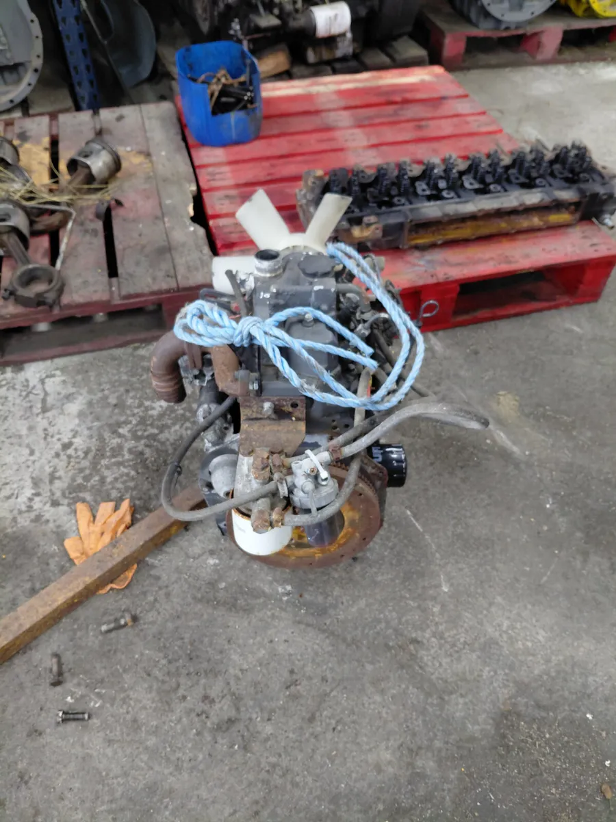 Perkins engine - Image 3