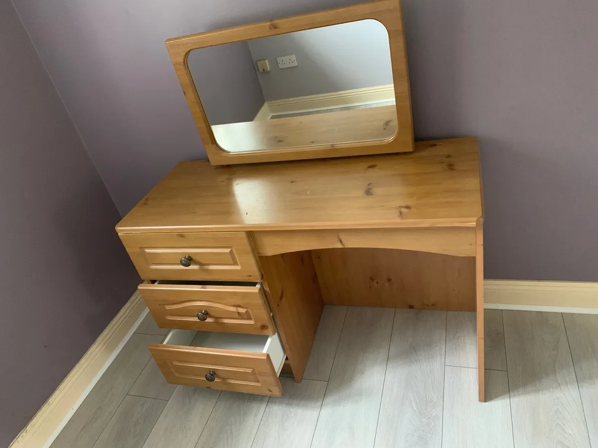 Table - Image 2