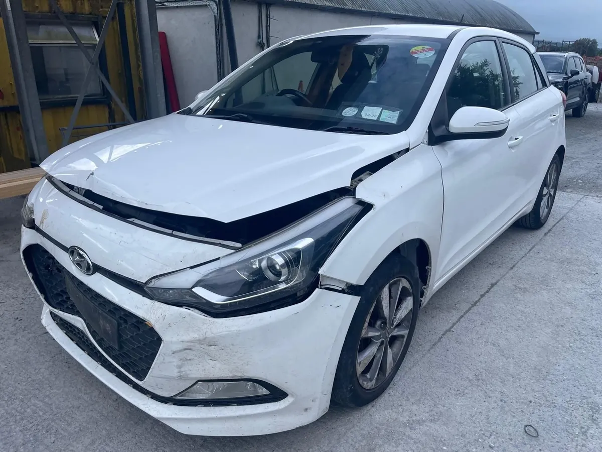 2017 Hyundai i20 1.3 Petrol Manual CAT C - Image 1