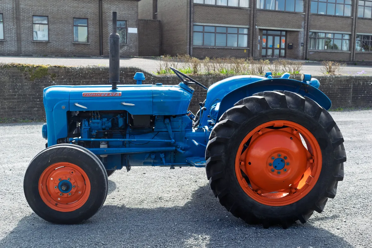 1958 Fordson Dexta Tractor - Image 4