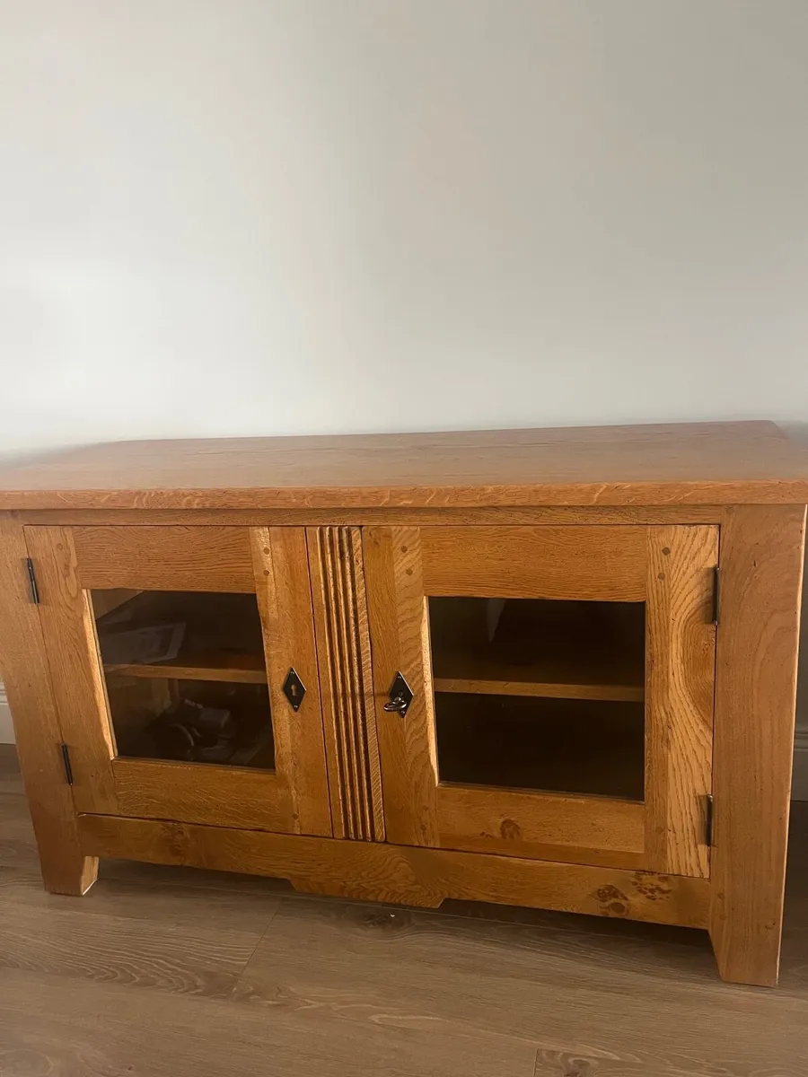Solid Oak TV Unit & Coffee Table - Image 2