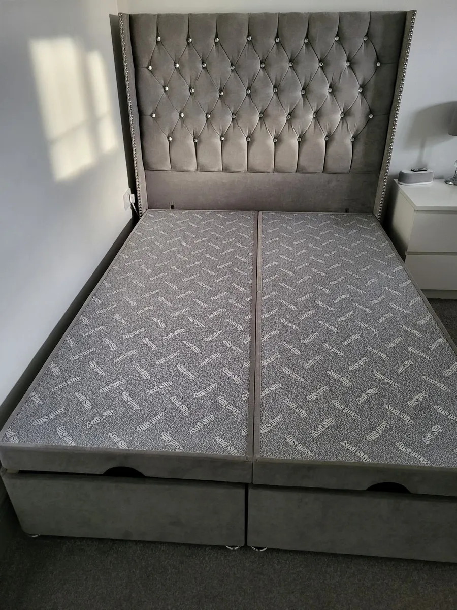 Double bedframe - Image 1
