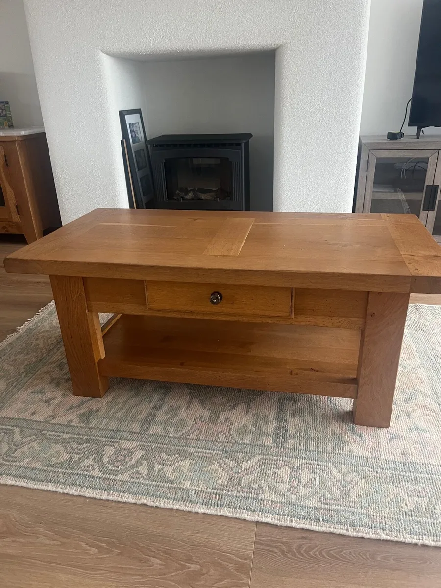 Solid Oak TV Unit & Coffee Table - Image 1