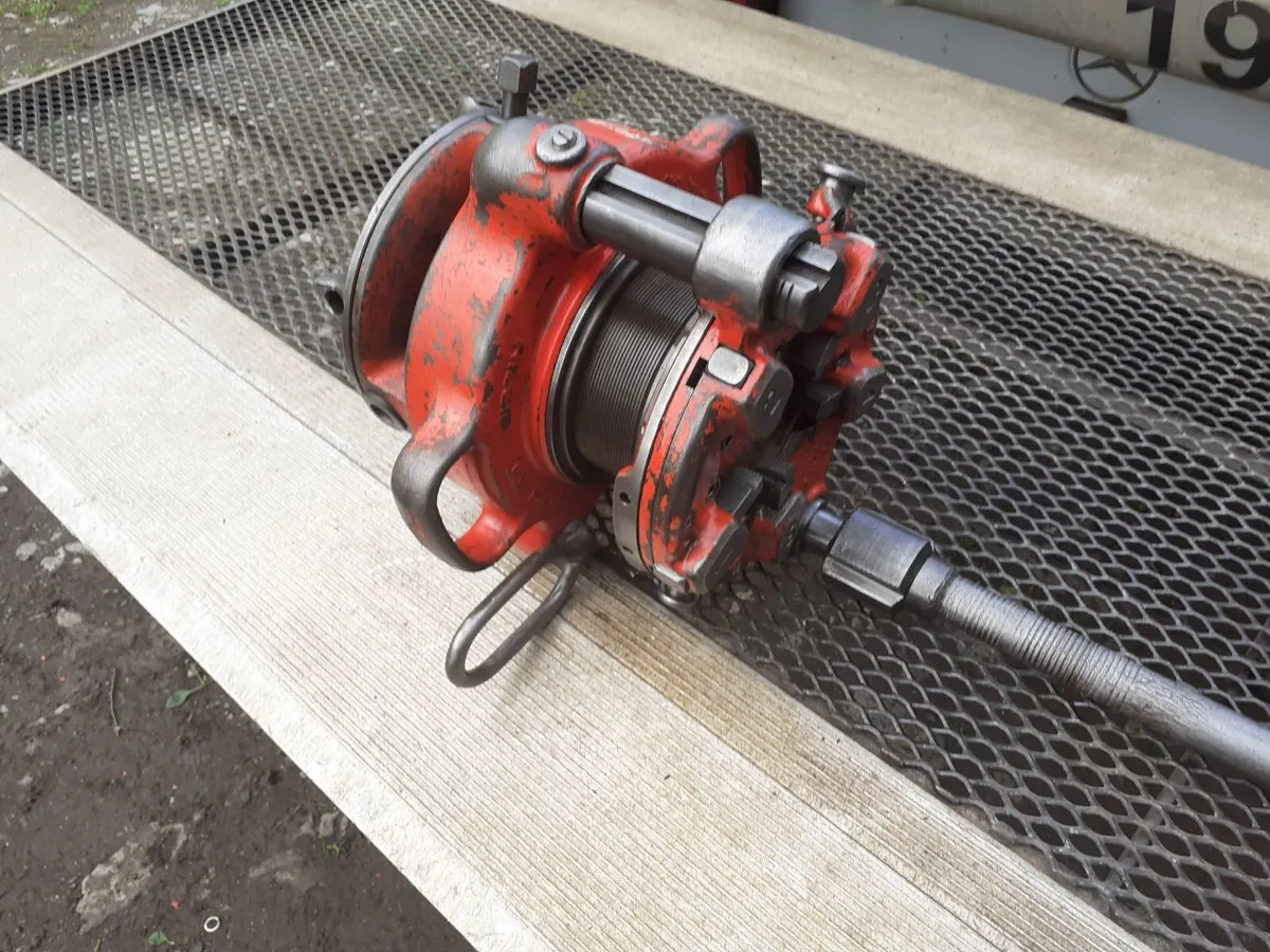 RIDGID 141 THREADING RECEDER - Image 1