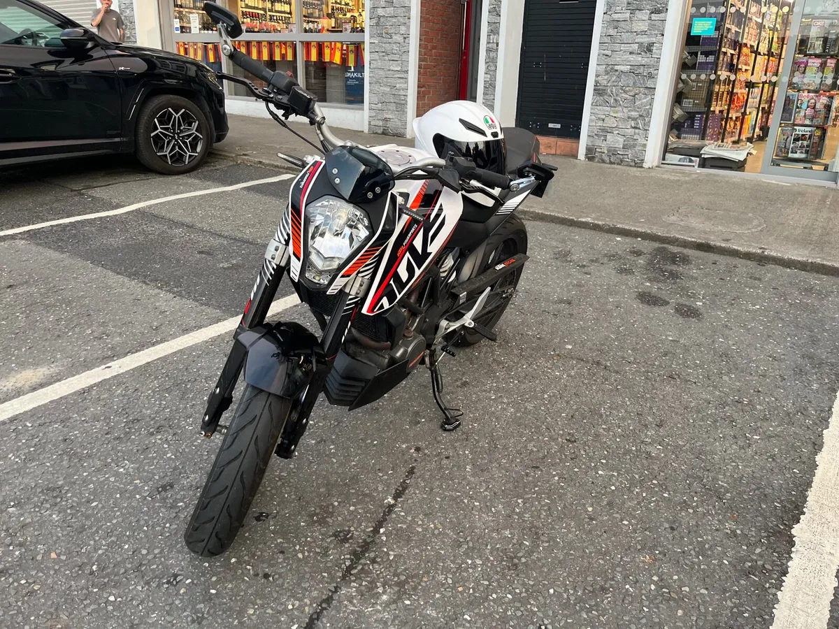 KTM Duke 200 2015 - Image 2