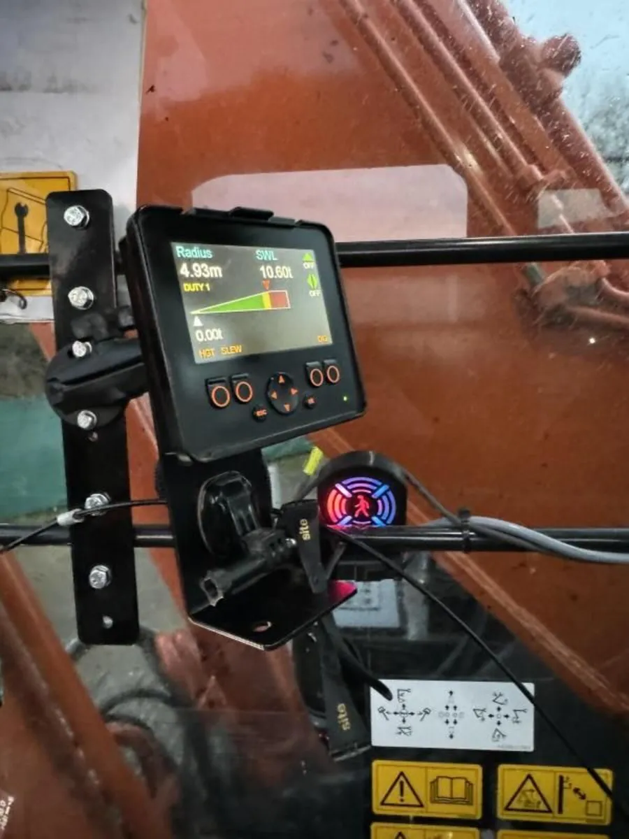 Hitachi ZX350LC-7 - Image 2