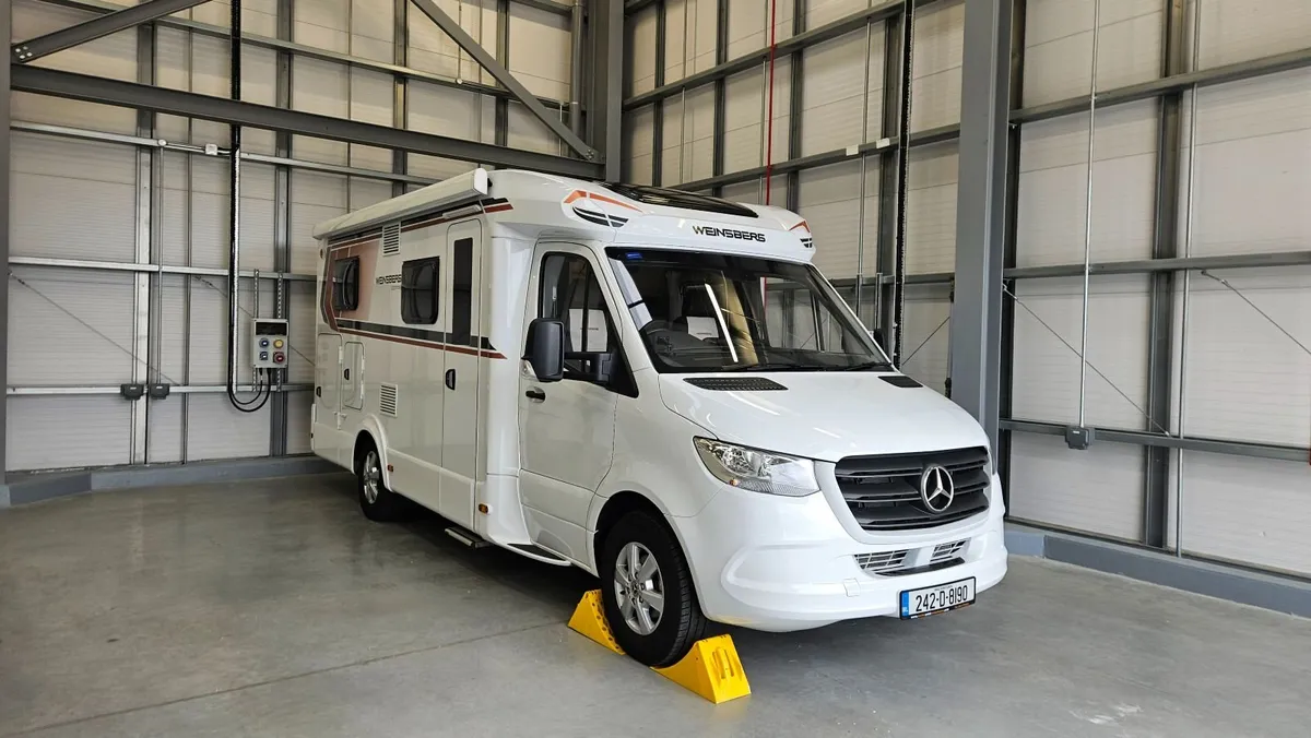 Motorhome - Image 2
