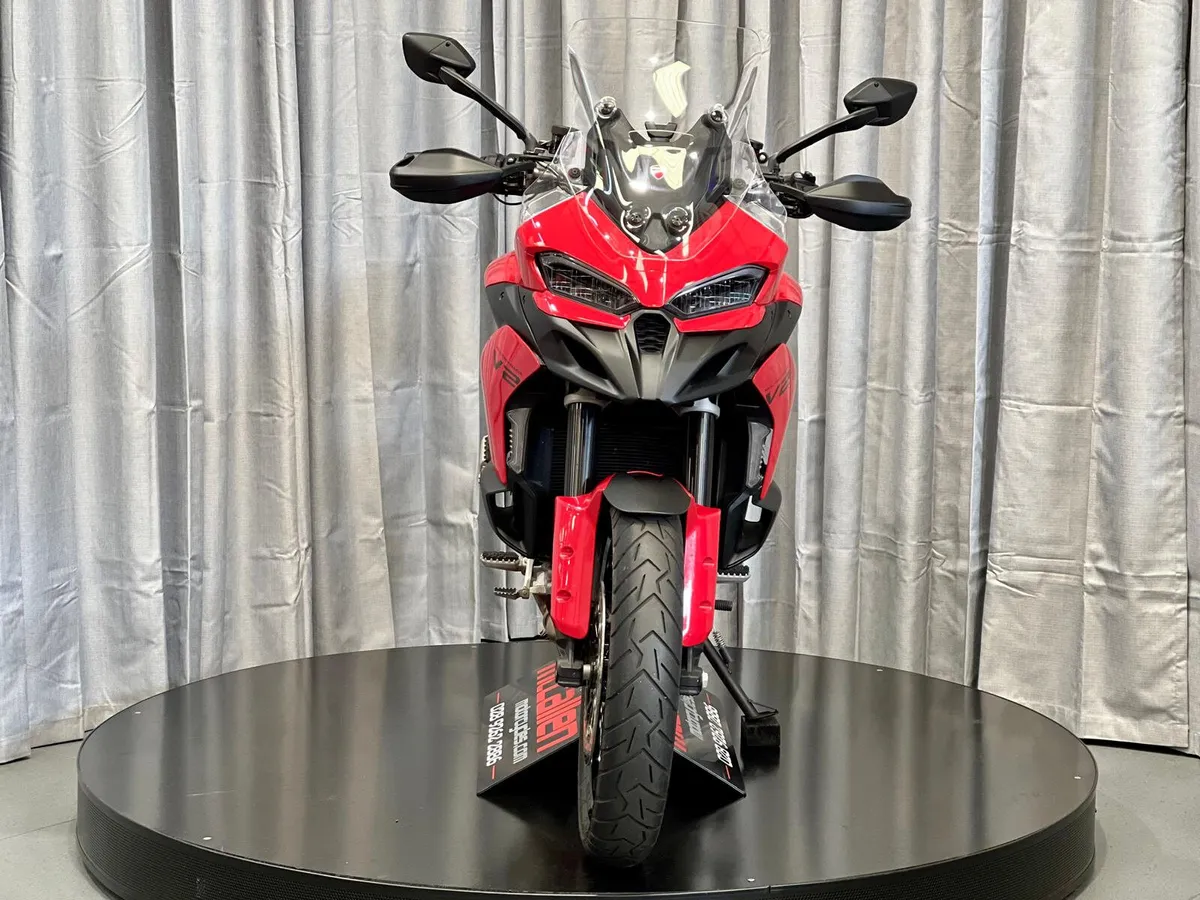 Ducati Multistrada V2 - Image 4