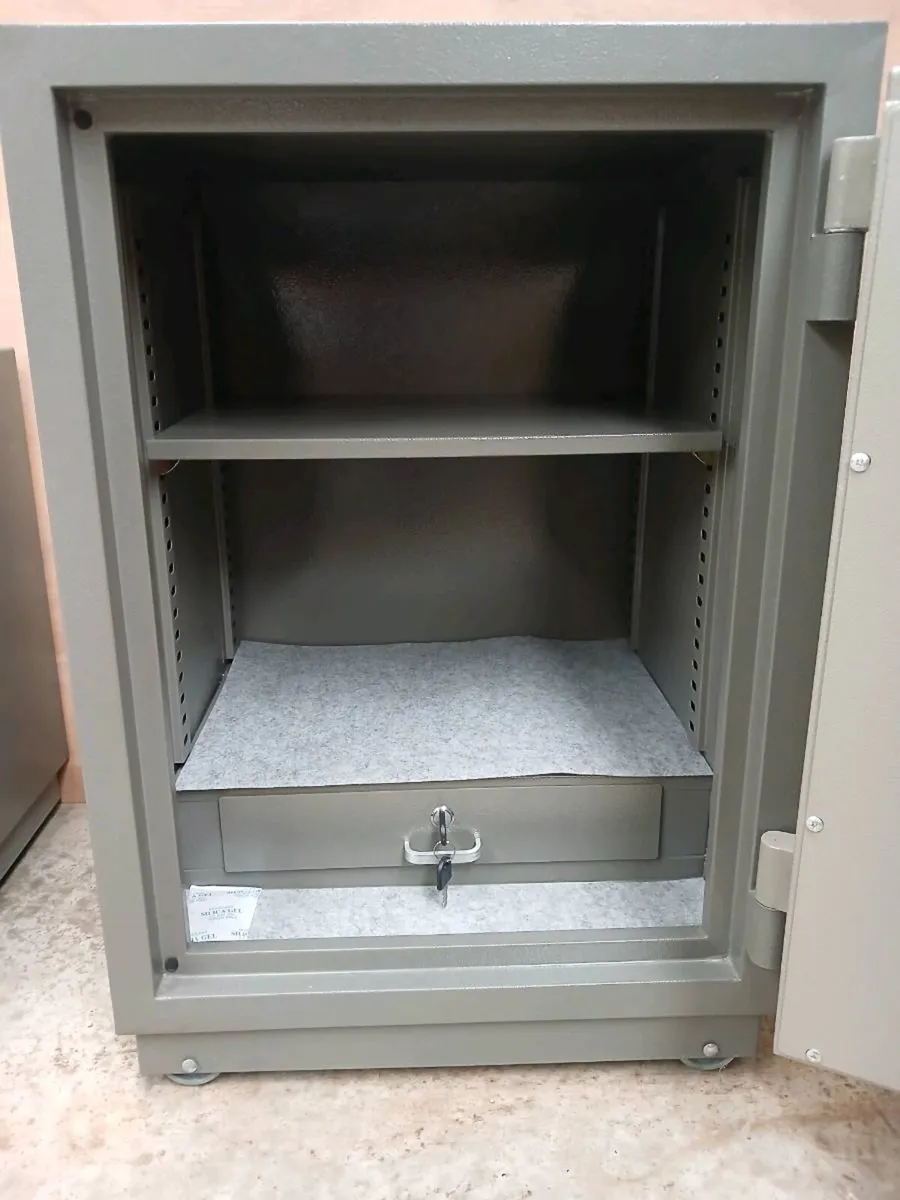 Fireproof high security Safe - Image 3