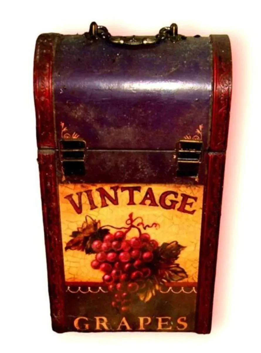 Beautiful Vintage Wooden Double Wine Bottle Holder - Image 2