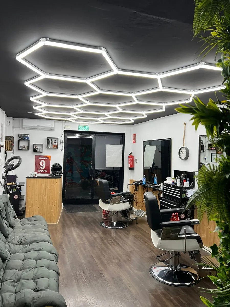 TUFF LIGHT LED HEX GYM GARAGE SHOWROOM BARBER SHOP - Image 2