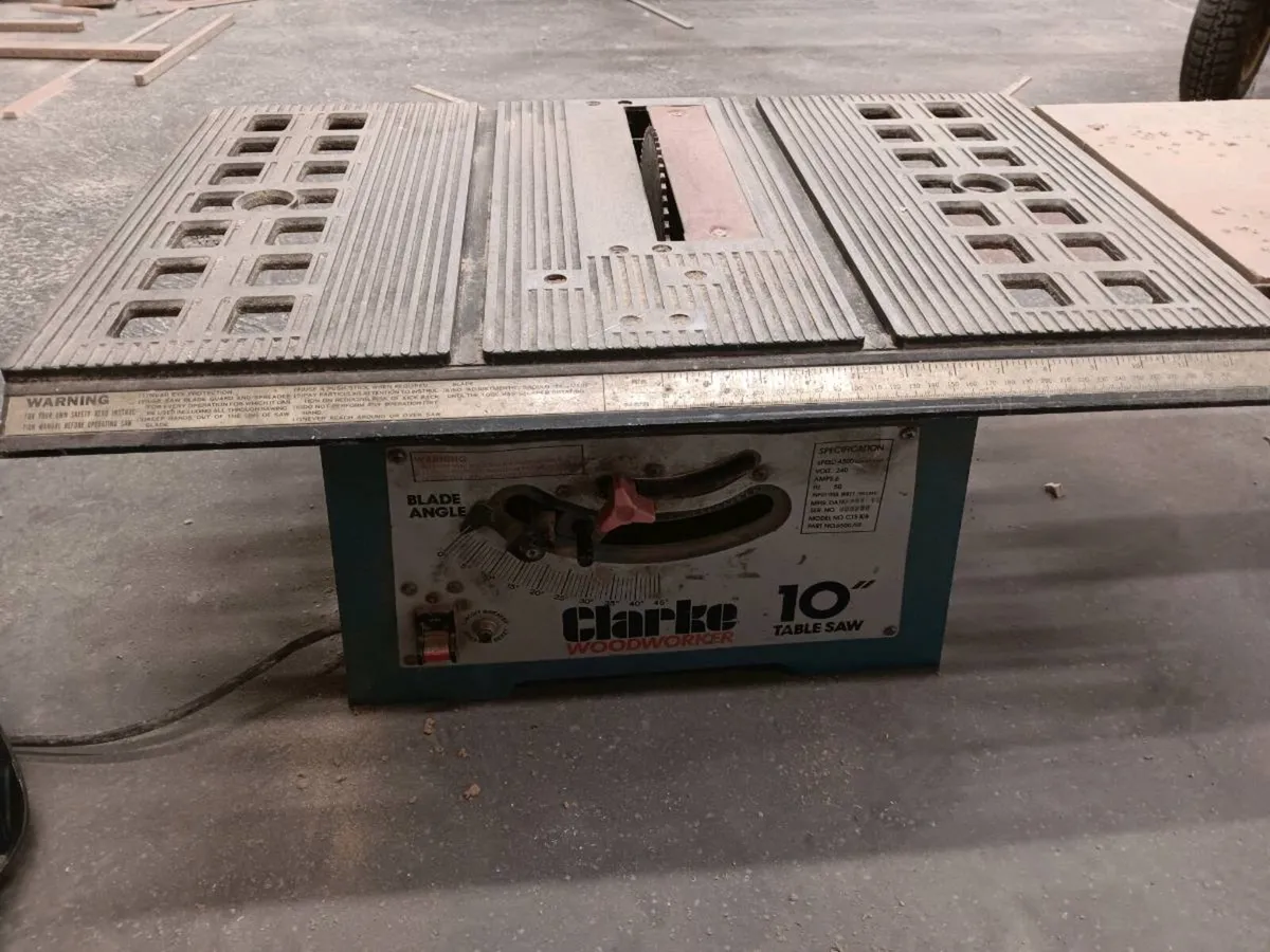 10" table saw - Image 1