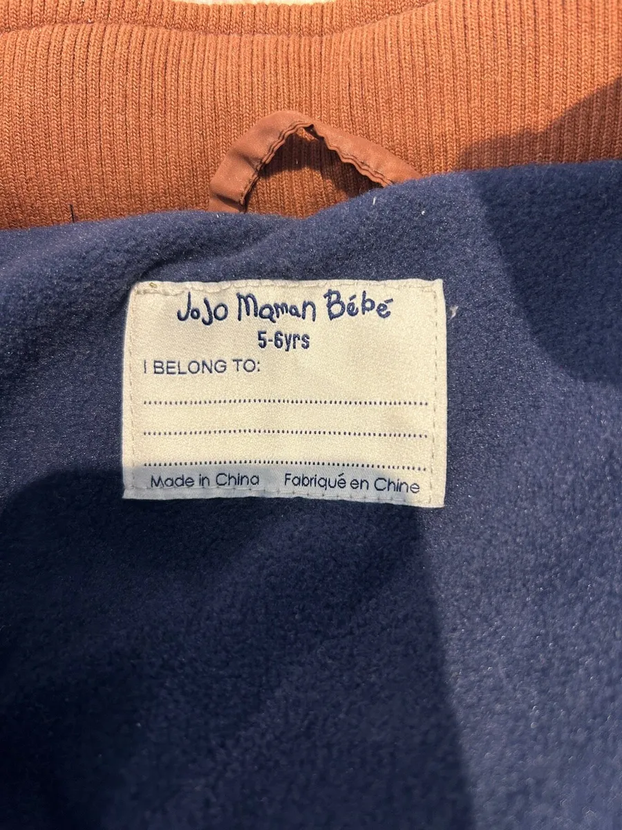 Clothes - Image 4