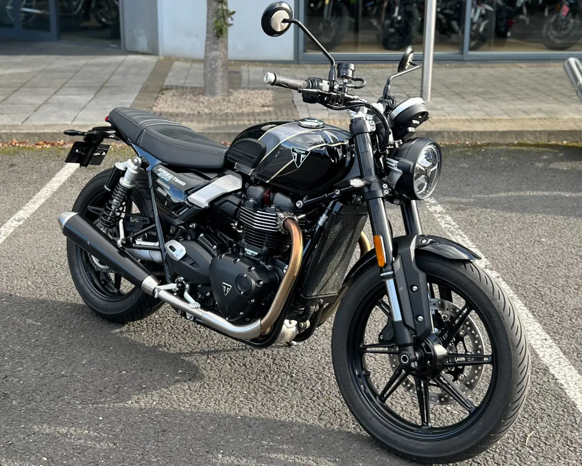 TRIUMPH SPEED TWIN 900 - Image 2