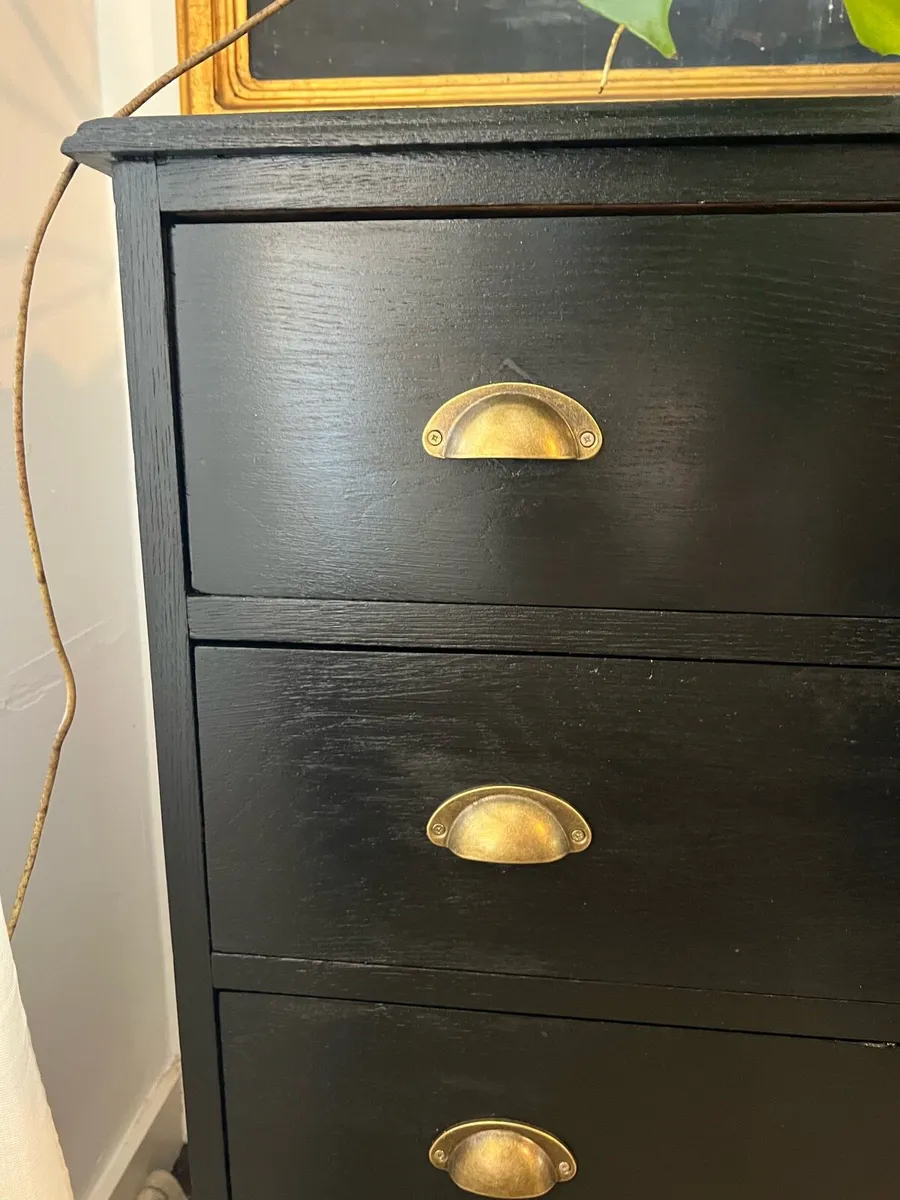 Ebonized antique oak chest of drawers - Image 4