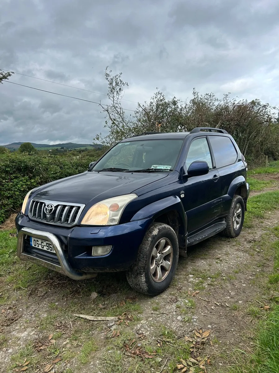 Toyota Land Cruiser 2006 - Image 3