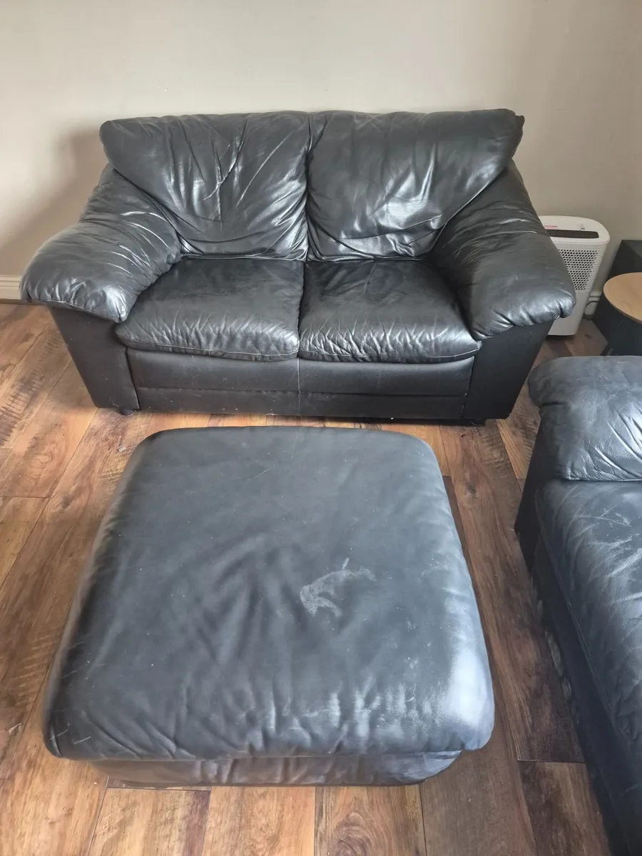 FREE 3 seater 2 seater  and pouf - Image 2